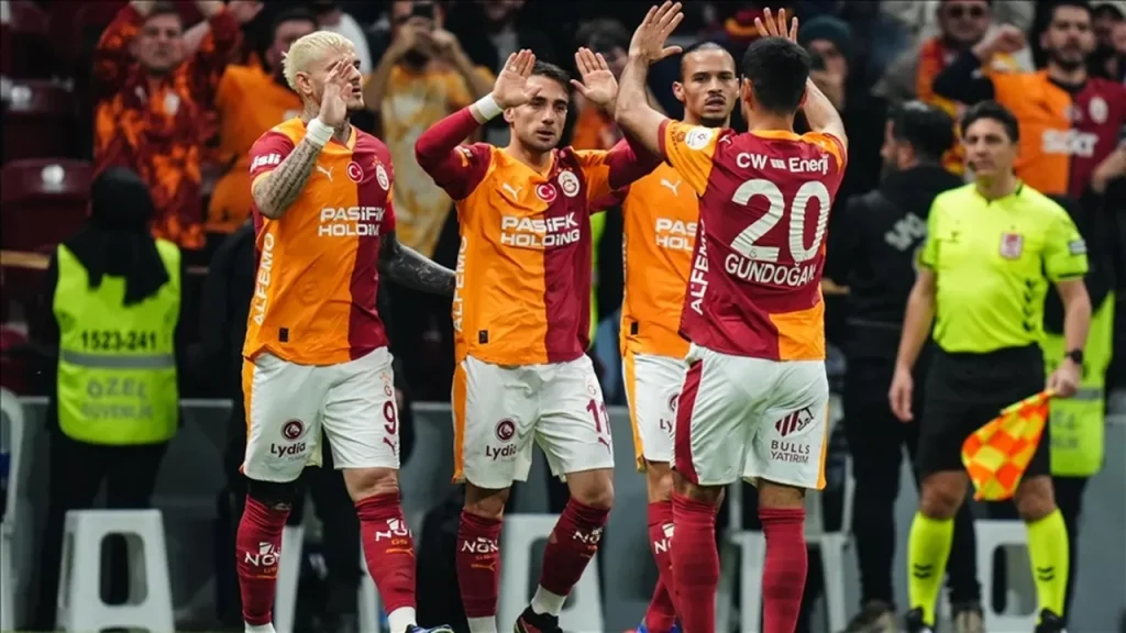 Galatasaray 4-1 Trabzonspor Süper Kupa Yarı Final