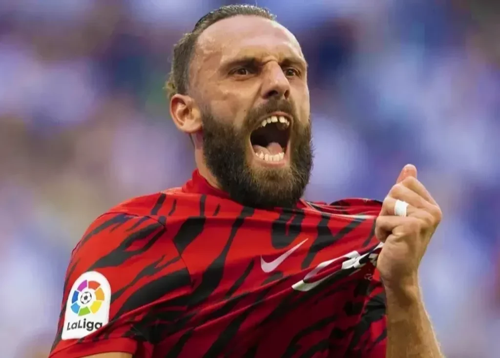 Fenerbahçe | Yeni Gelmiyor Geri Geliyor